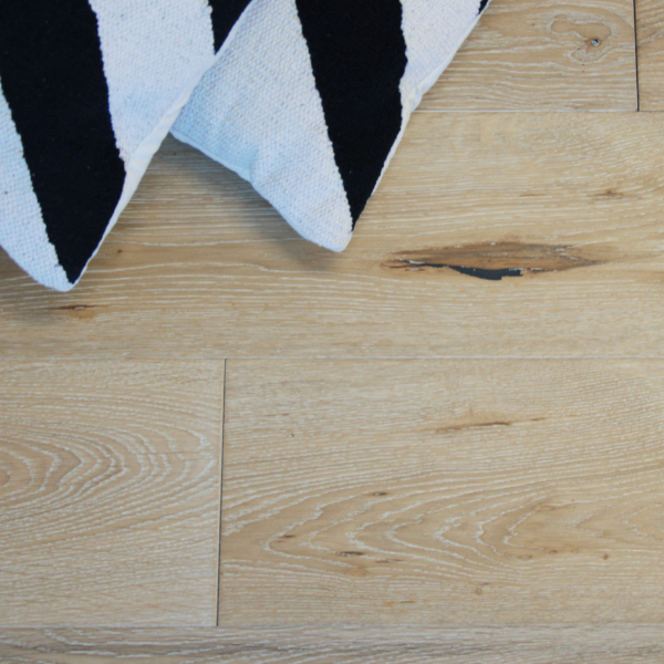 Smouldered European Oak, Clic Oak Range